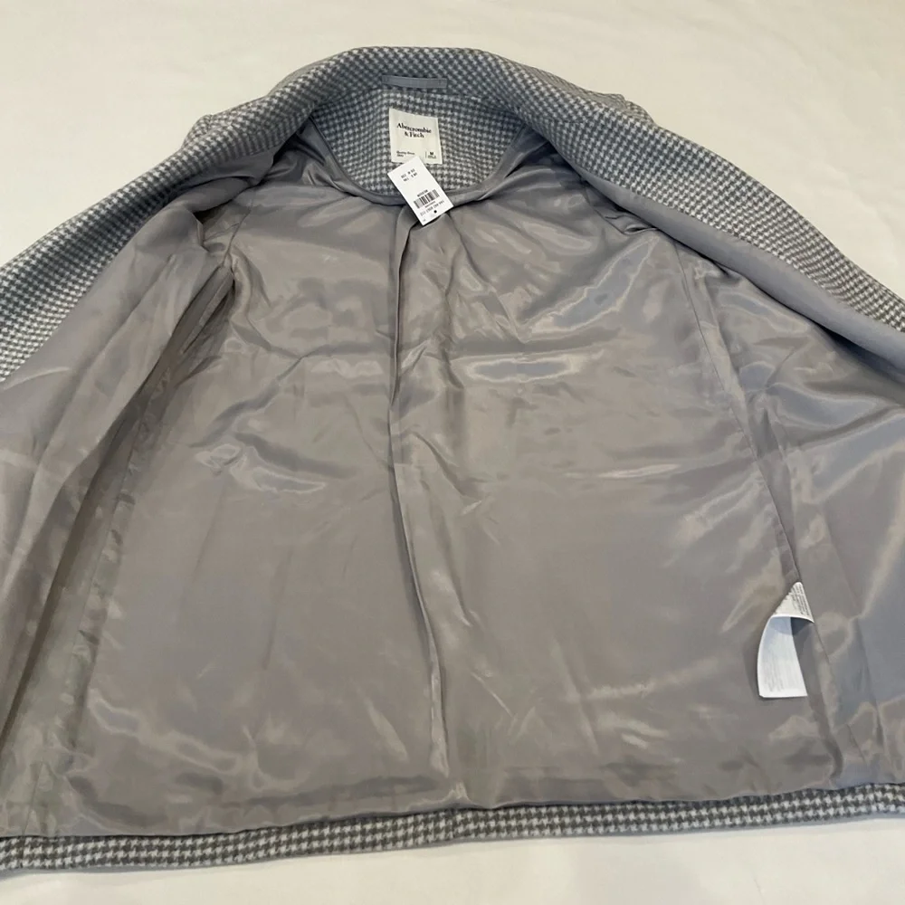 NWT Abercrombie & Fitch Wool Blend Houndstooth Tailored Top Coat in Grey Medium